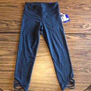 NWT. Joy Lab gray workout capris. Size Medium.